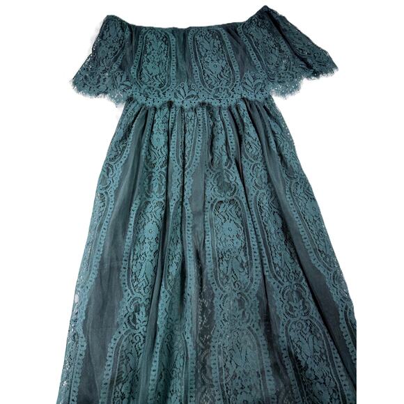 Baltic Born Dresses & Skirts - NWT Baltic Born Caroline Lace Maxi Dress XXL